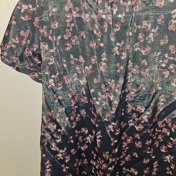 Liz Claiborne Womans Floral Blouse Size L - Picture 6 of 11